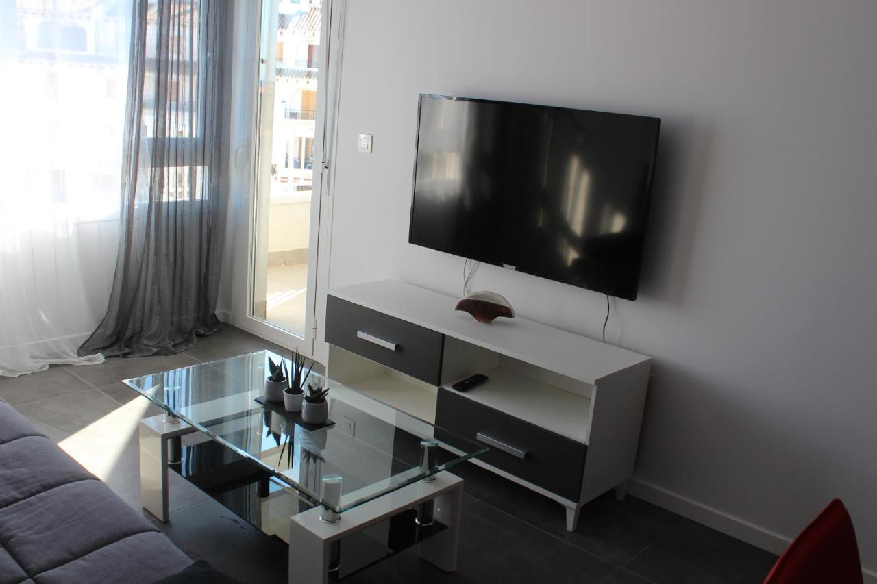 New Apartment With Sea View Of Andrew And Natallia Campoamor Luaran gambar